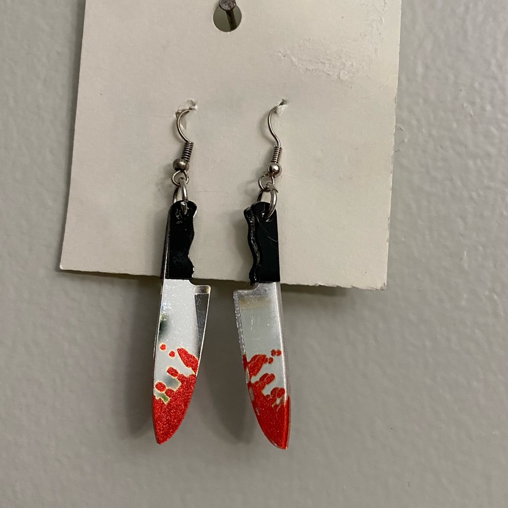Bloody‎ Knife Earrings